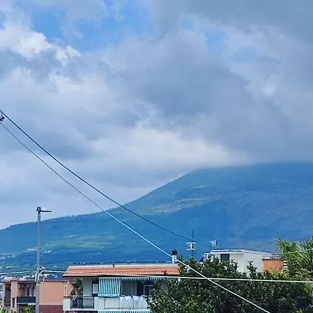 Domus Parva, Con Giardino * Pompei